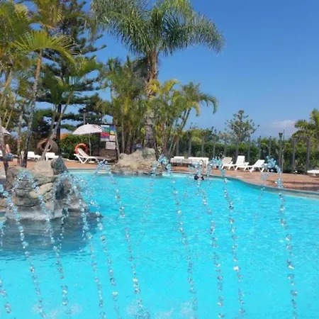 아파트 Apartamento Estandar, Estupenda Piscina, Playa Los Roques